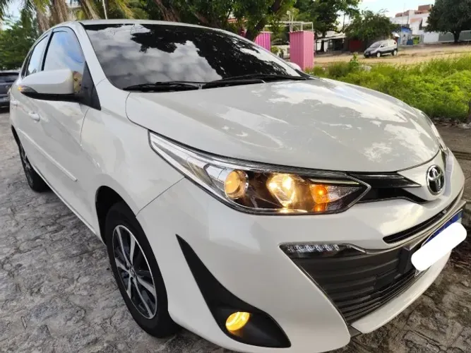 Toyota Yaris XLS Connect Sed. 1.5 Flex 16V Aut. 2020