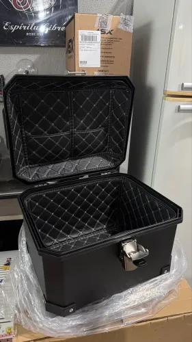 Baú GLA  Scam Economy 42L Novo + Base + 2 Chaves Universal