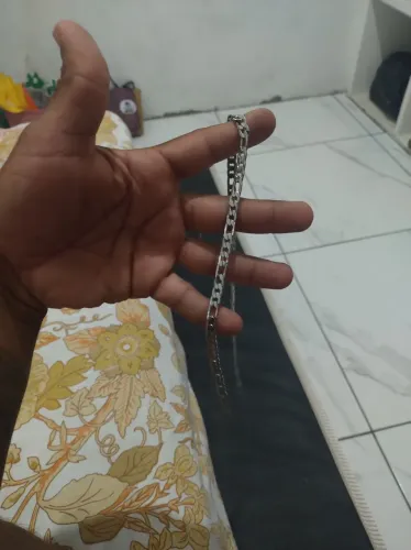 Vendo 2 cordões de prata