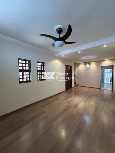 Casa comercial com 3 quartos para locação no Jardim Primavera - Rio Claro/SP