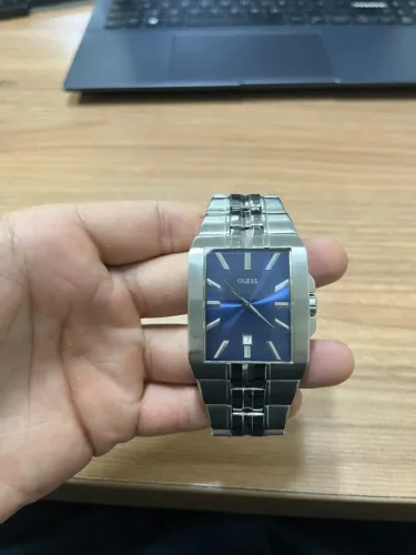 Relógio Guess 34mm x 44mm