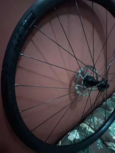 Rodas Bontrager Paradigm SL Disc Tubeless - Gravel - Road - Speed