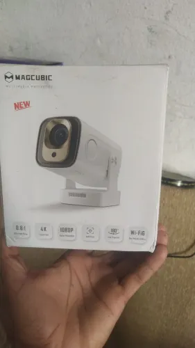 Projetor Magic cubic semi novo 