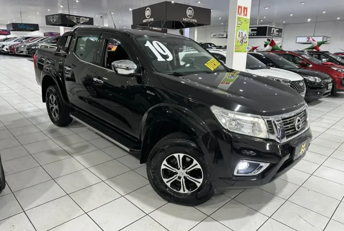 Nissan Frontier XE CD 4X4 2.3 Bi-TB Diesel Aut. 2019