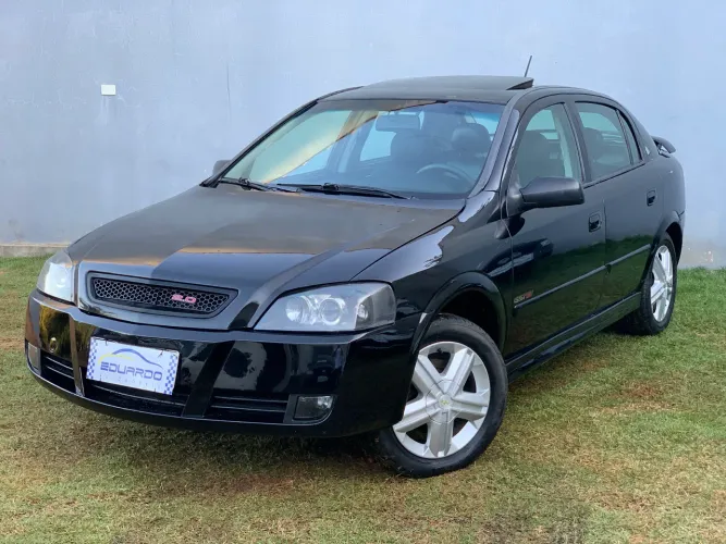 Chevrolet Astra GSI 2.0 16V 136cv Hatchback 5P 2004