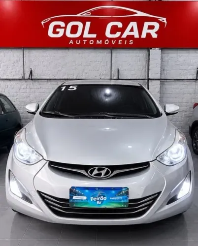 Hyundai Elantra GLS 2.0 16V Flex Aut. 2015