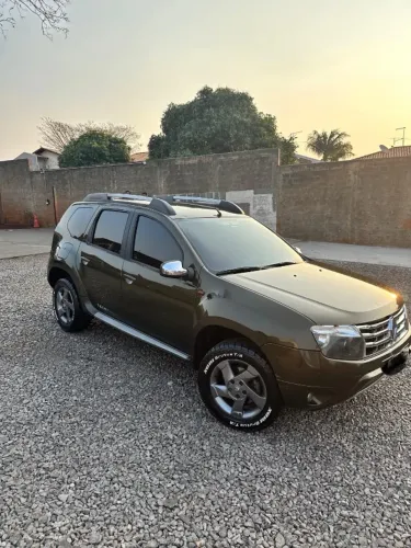 Renault Duster Dynamique 2.0 Hi-flex 16V Aut. 2013