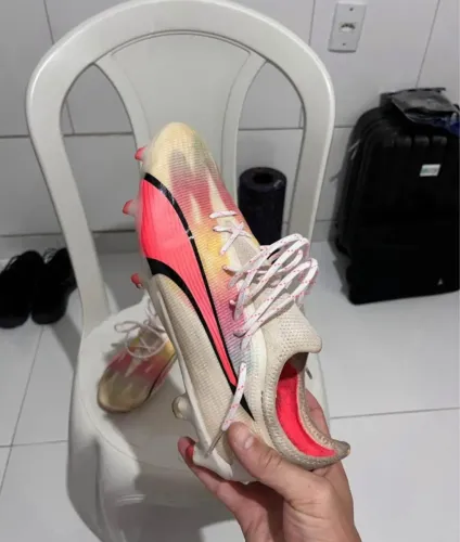 Chuteira Profissional PUMA BR39/40