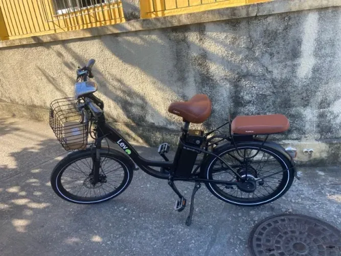 Bicicleta elétrica Lev - E bike L seminova - Litio