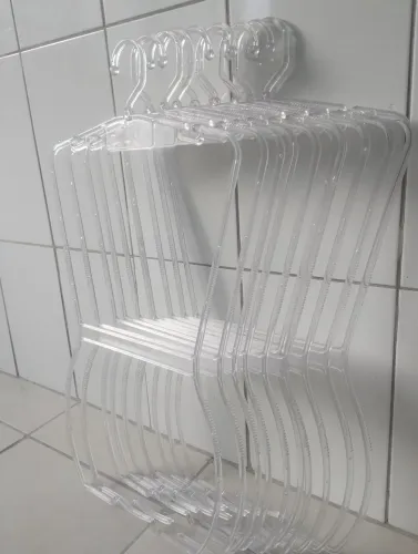 Cabides Silhueta acrílico 