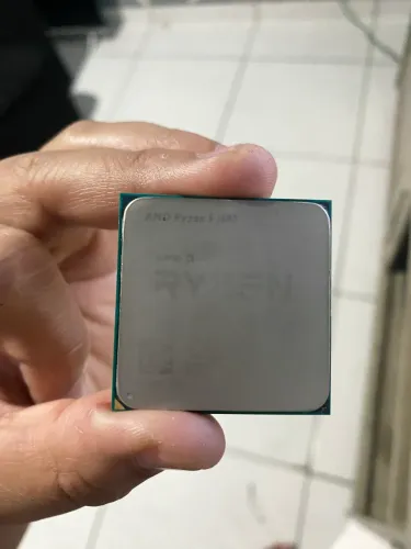 Processador ryzen 5 1600 (anúncio com entrega mais não envio)