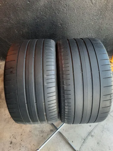 Pneu 305/30/21 Pirelli (2 unidades)