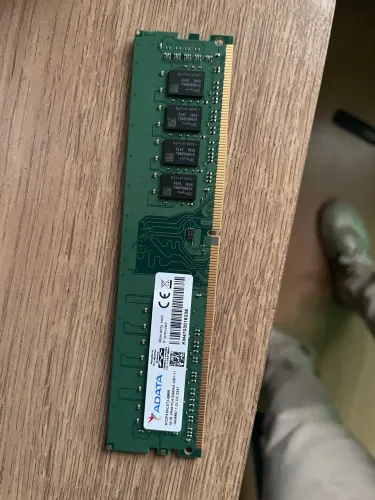 Memória RAM DDR4 16Gb Adata
