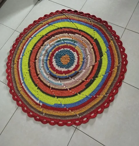 Tapete circular de croche
