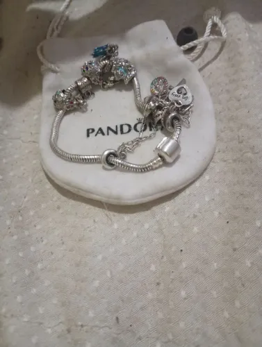 Vendo pulseira Pandora