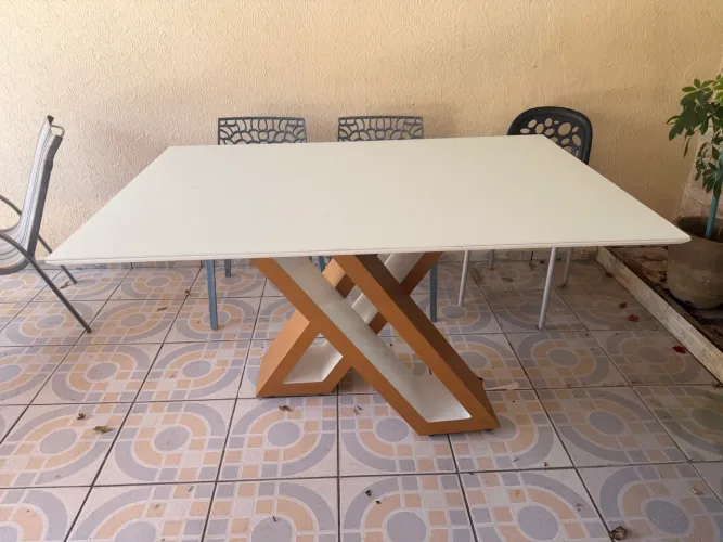 MESA 6 LUGARES 1.35 por 0,90 