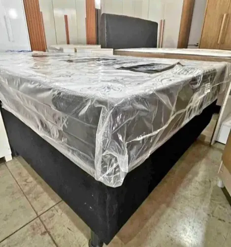 Cama com molas (novo) 