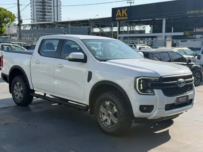 Ford Ranger Black 2.0 4X2 CD TB Diesel Aut. 2024
