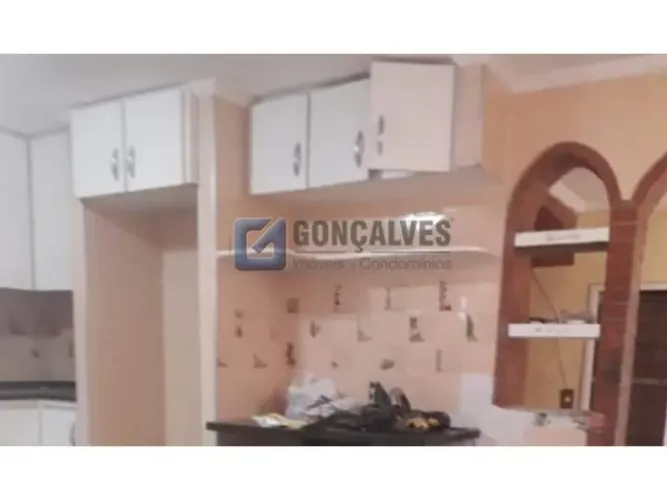Sobrado Residencial com 3 Dormitórios + Suíte | 4 Vagas em Nova Petrópolis, SBC