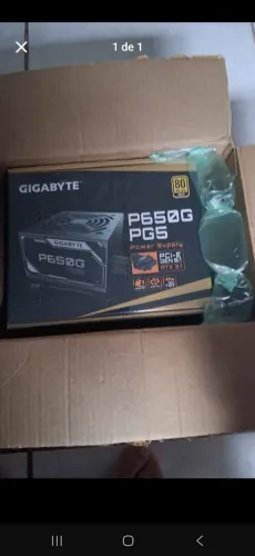 Vendo fonte de pc gigabyte 650w lacrada