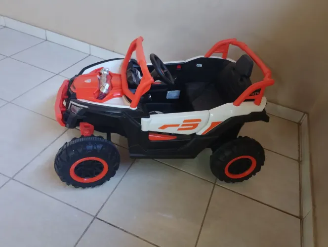 Carro elétrico infantil 12v