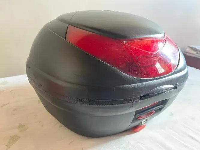 BAU MOTO MARCA GIVI 45 LITROS
