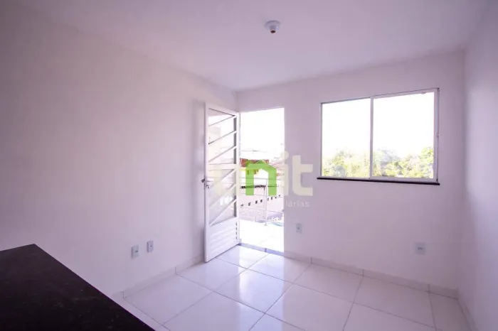 Casa com 2 dormitórios à venda, 100 m² por R$ 170.000,00 - Antonina - São Gonçalo/RJ
