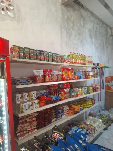 Prateleiras de mercearia