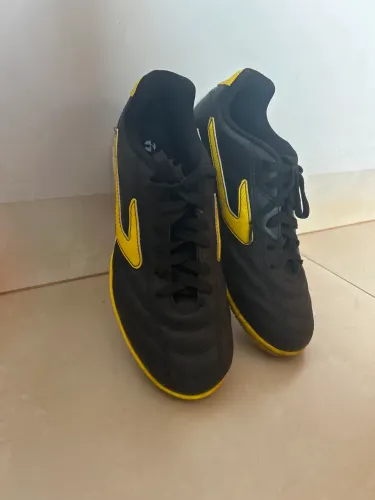 Chuteira Futsal Topper Nº 39 - Nova, Sem Uso