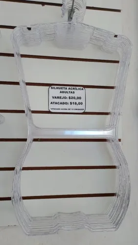 Silhueta acrílica adulta