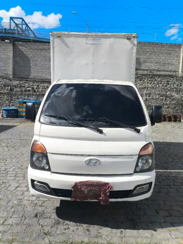 HYUNDAI HR único dono 