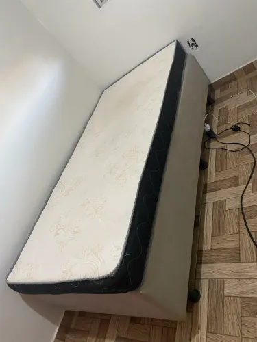 Cama box