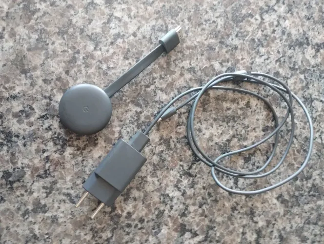 Aparelho Google Chromecast - Transforma Tvs Antigas em Smartv/NETFLIX, YOUTUBE...