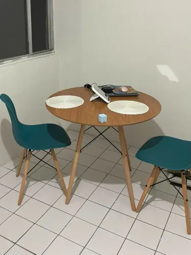 Mesa de jantar redonda 90 cm Charles Eames Eiffel - MDF em Freijó
