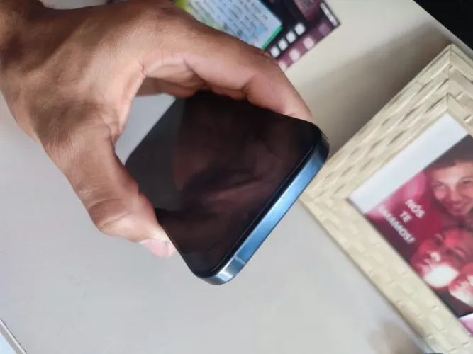 iPhone 16 pro 512 GB