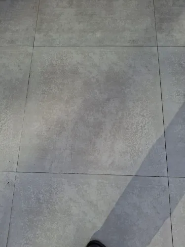 Piso porcelanato