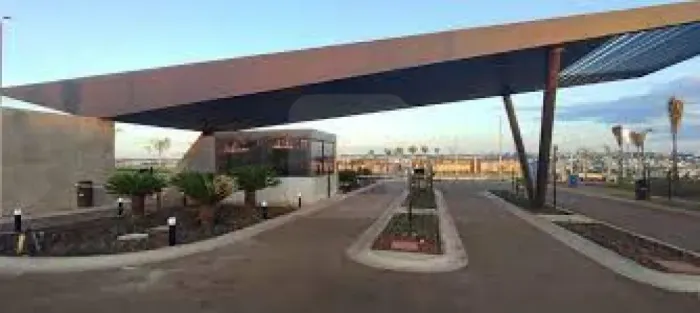 Terreno à Venda