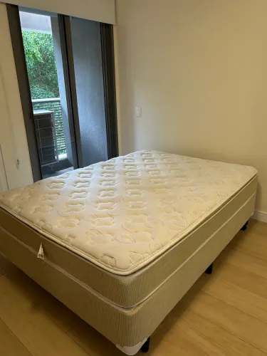Cama box e colchão casal 