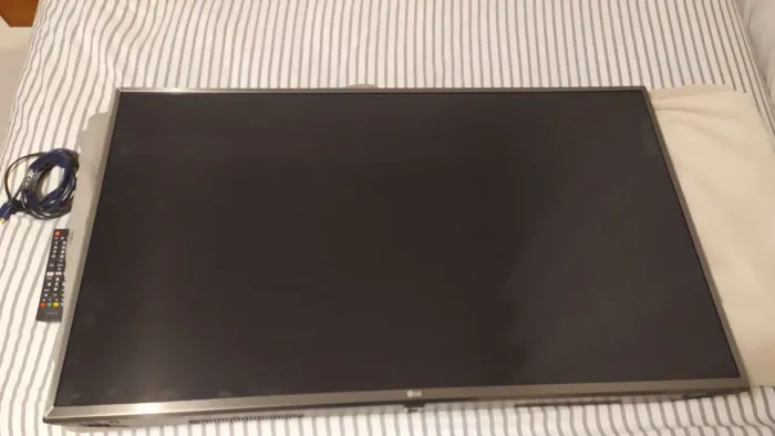 Tv LG 43" Smart 