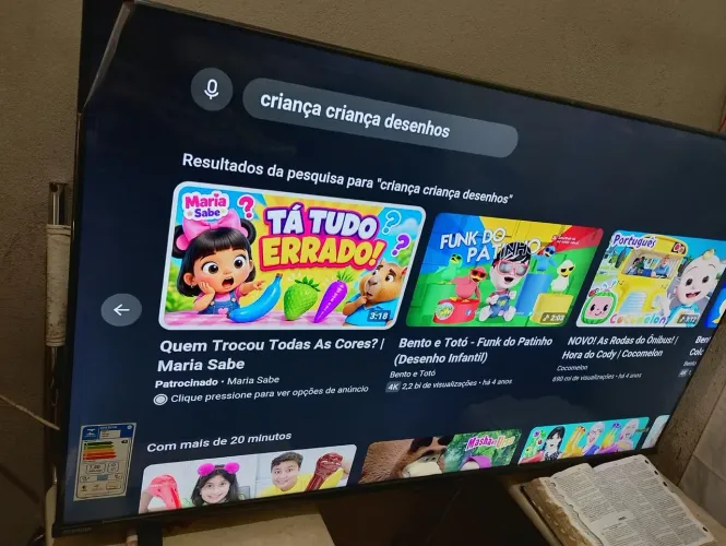 Tv Nova Tela plana HHD Já com ITERNTE 3mil