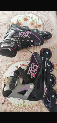 Patins Rollerblade + equipamento de Segurança