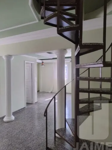 Apartamento 3 dorms 2 vagas na Avenida José Dini, Chácara Agrindus 2 suítes