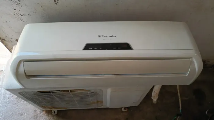 Split Electrolux ja entrego instaldado ecoturbo 9mil btus