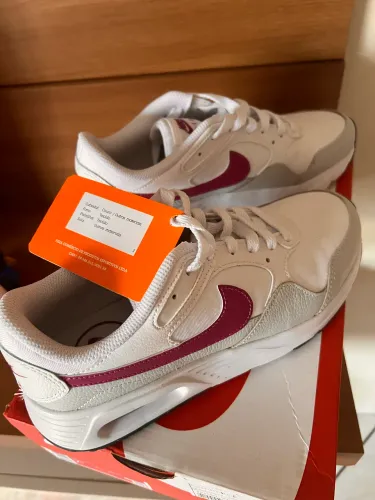 Tênis Nike Air Max SC