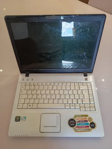 Notebook Positivo Premium