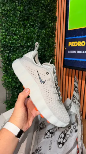 Nike Mind 002 - Tamanho: 39/40 BR ( Serve os dois )
