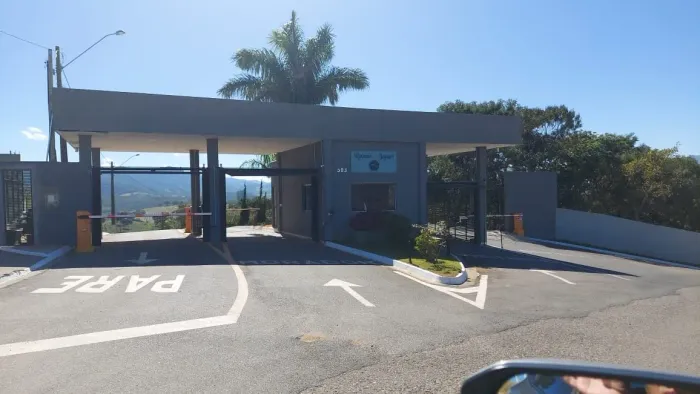 Terreno em condomínio fechado, 1200 m², à venda por R$ 300.000 - Centro - Vargem/SP - Brag