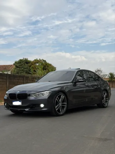BMW 320I A 2.0 Turbo/activeflex 16V 184cv 4P 2015