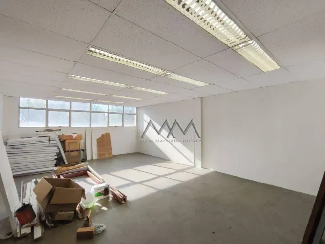 Sala para locação no Vila da Serra