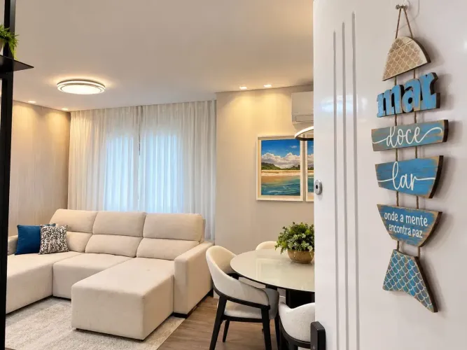 Apartamento com 120 m² com 3 quartos em Meia Praia - Itapema - SC